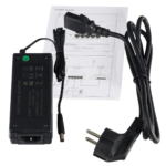 Defendex 4 Port PoE Switch 58W mit Gigabit Uplink